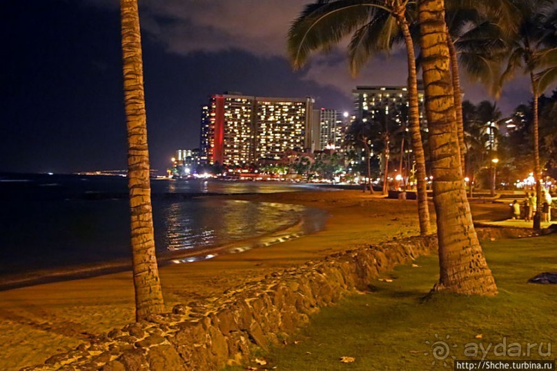 Альбом отзыва ""Здесь Вам не Лас-Вегас, здесь принцип иной" — огни Вайкики"