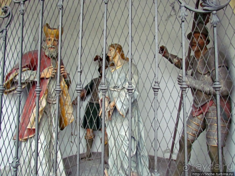 Альбом отзыва "Монастырь Капуцинов (Kapuzinerkloster) и "Страсти Христовы""