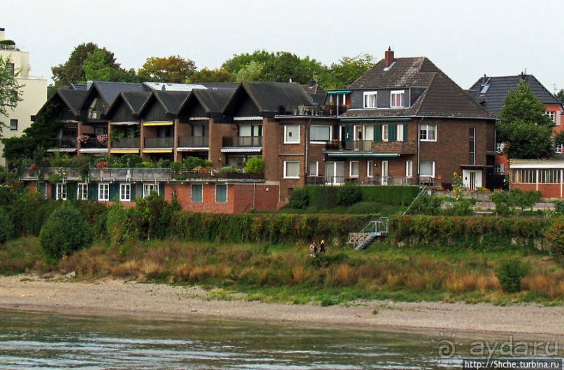 По Рейну на корабле. Городок за городком. Зюрт