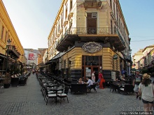 Исторический центр Бухареста — банк, музеи, кафешки...