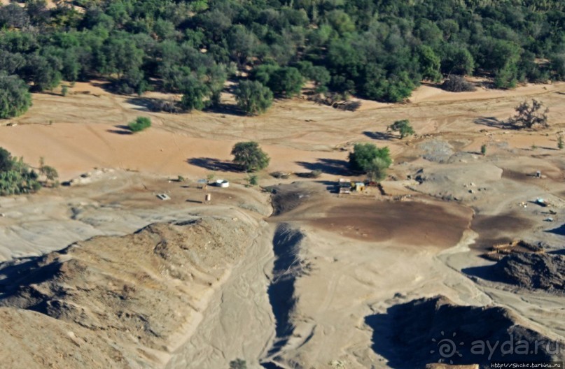 Реку в пустыне видете? А она есть!