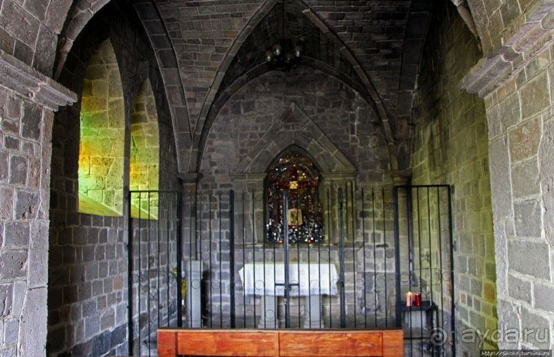 Камеры для хранения усопших, или захоронения по-эквадорски