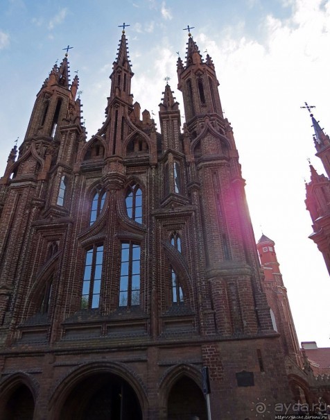 Шикарный внешне - скромненький внутри