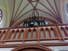 Шикарный внешне - скромненький внутри