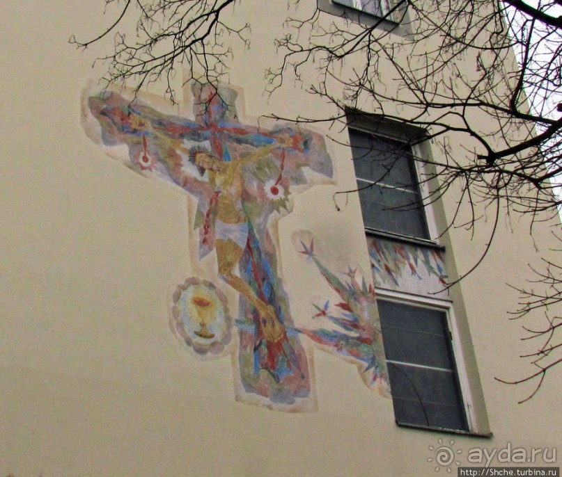 Украшения Инсбрука: мозаика, роспись, лепка