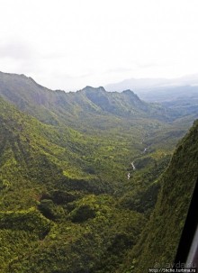 На вертолете над Кауаи. Кратер горы Ваиалеале (Wai’ale’ale)