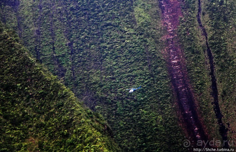 На вертолете над Кауаи. Кратер горы Ваиалеале (Wai’ale’ale)