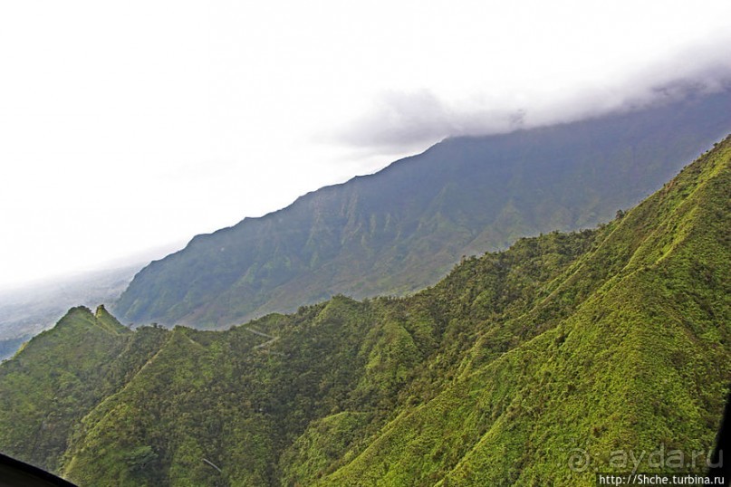 На вертолете над Кауаи. Кратер горы Ваиалеале (Wai’ale’ale)