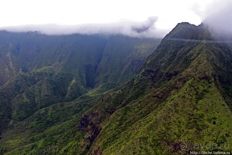 На вертолете над Кауаи. Кратер горы Ваиалеале (Wai’ale’ale)