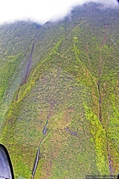 На вертолете над Кауаи. Кратер горы Ваиалеале (Wai’ale’ale)
