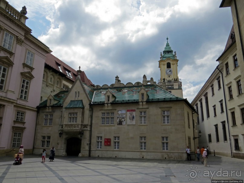 Братиславкие картинки: пешеходная зона старого города