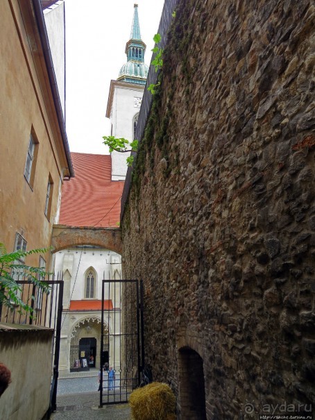 Братиславкие картинки: пешеходная зона старого города