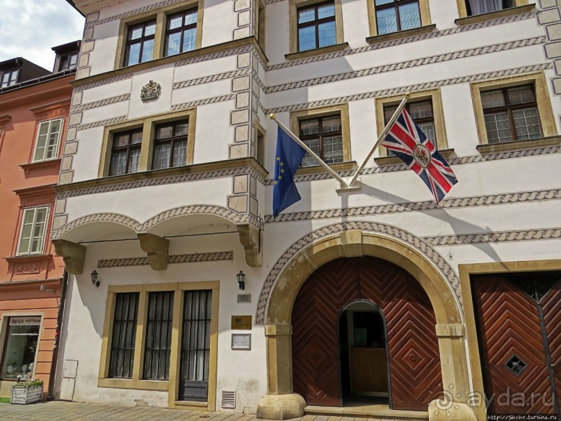 Братиславкие картинки: пешеходная зона старого города