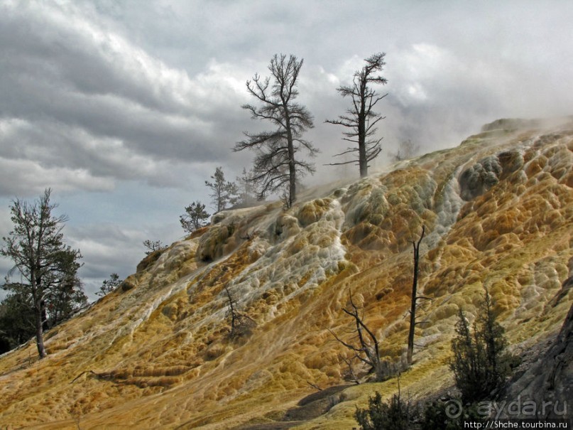 Мамонтовый источники - нижняя площадка. "Палец дьявола"