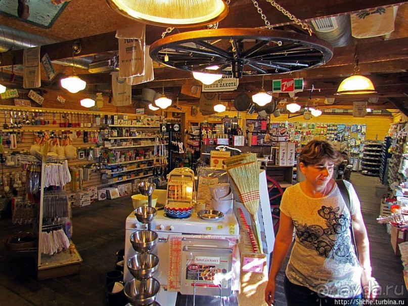 Магазин на "земле амишей" для амишей, и немного для нас