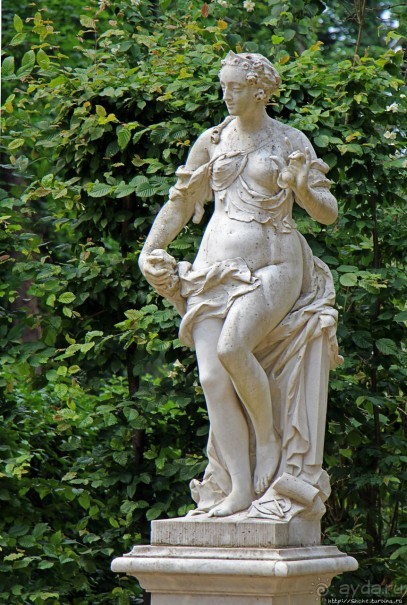 Мраморные скульптуры дворцово-паркового комплекса Потсдама