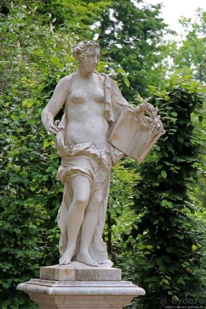 Мраморные скульптуры дворцово-паркового комплекса Потсдама