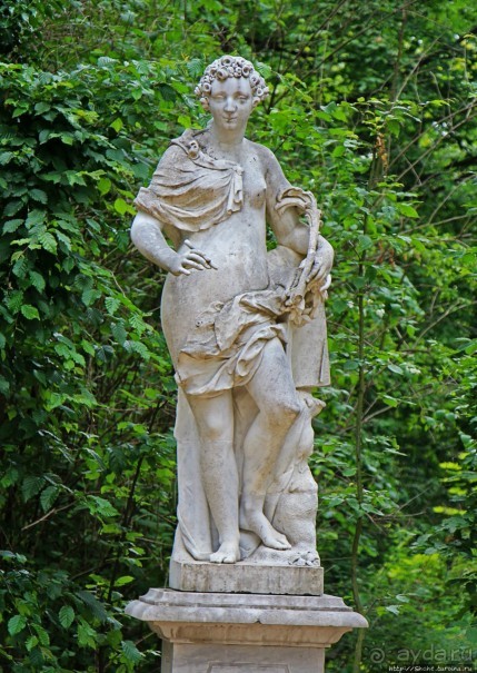 Мраморные скульптуры дворцово-паркового комплекса Потсдама