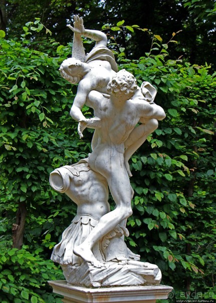 Мраморные скульптуры дворцово-паркового комплекса Потсдама