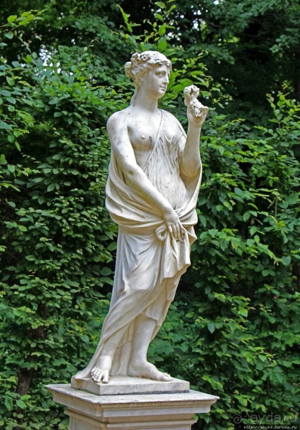 Мраморные скульптуры дворцово-паркового комплекса Потсдама
