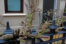 Город кривых зданий , крутых поворотов и тупиковых лестниц