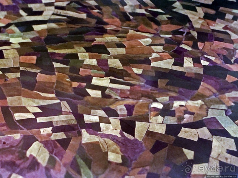 "Одеялом лоскутным на ней...городу 2000 лет, прожитых... "