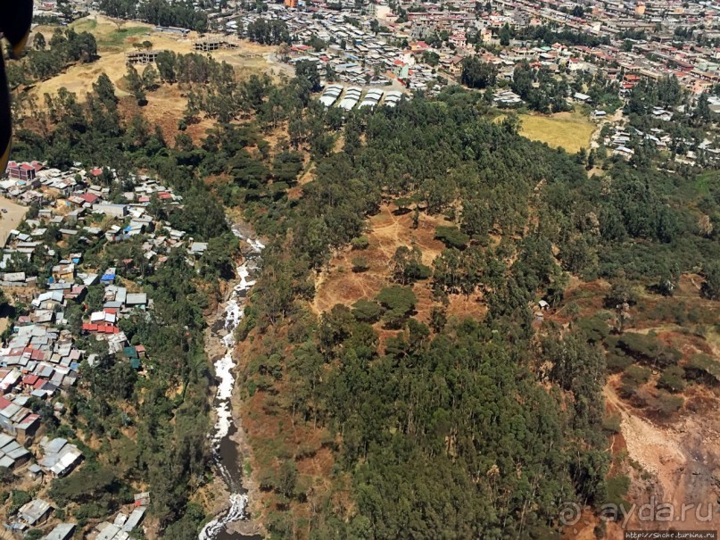 "Одеялом лоскутным на ней...городу 2000 лет, прожитых... "