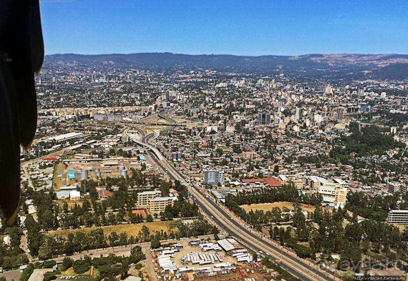 "Одеялом лоскутным на ней...городу 2000 лет, прожитых... "