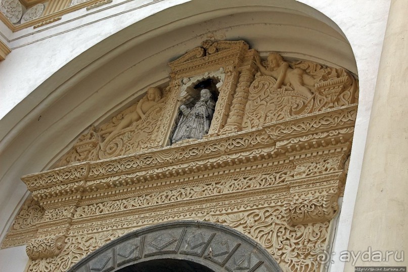 Кафедральный собор в Антигуа, когда руины лучше реставрации