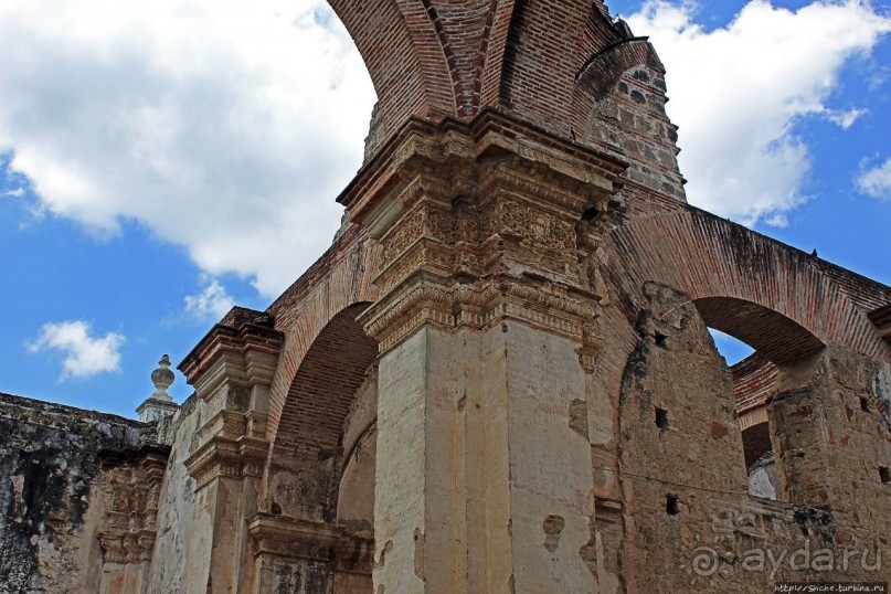 Кафедральный собор в Антигуа, когда руины лучше реставрации
