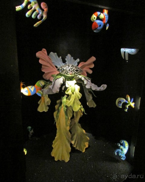 Альбом отзыва ""Кристальные миры Сваровски". 14 залов. Совет-путеводитель"