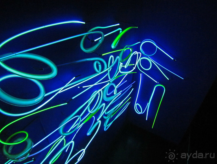 Альбом отзыва ""Кристальные миры Сваровски". 14 залов. Совет-путеводитель"