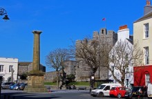 Альбом отзыва "Рашен - королевский замок в первой столице острова Мэн (Британская корона)"