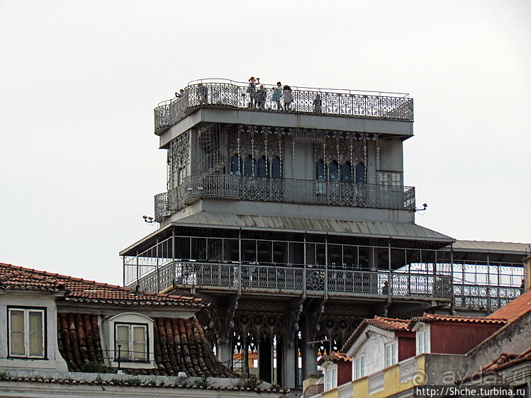 Главная площадь Португалии — площадь Россио в Лиссабоне