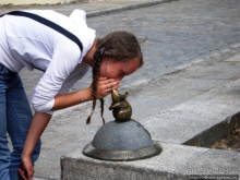 "Превращай мысли в слова, а слова — в чудо"