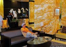 Обед в роскошном отеле "Интеркотиненталь"