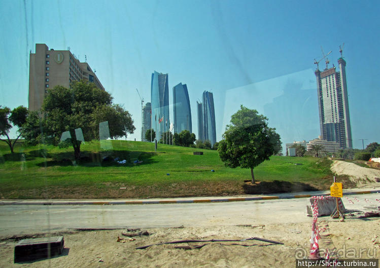 Обед в роскошном отеле "Интеркотиненталь"