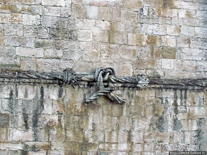 Прекрасный образец в стиле мануэлино