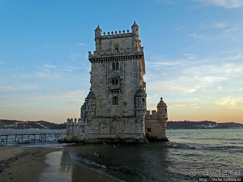 Прекрасный образец в стиле мануэлино