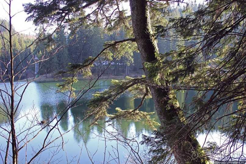 Озеро Синевир — возможно, самое красивое озеро Украины