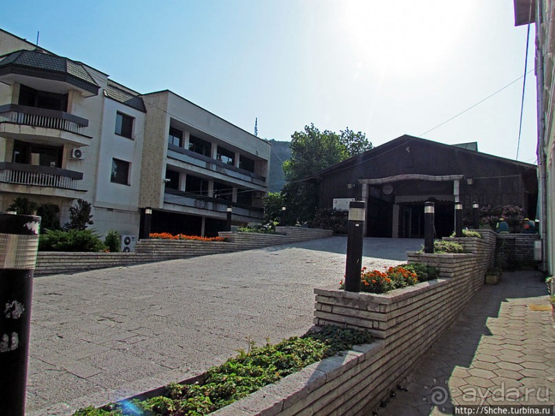 Альбом отзыва "Модерновый город Ловеч"