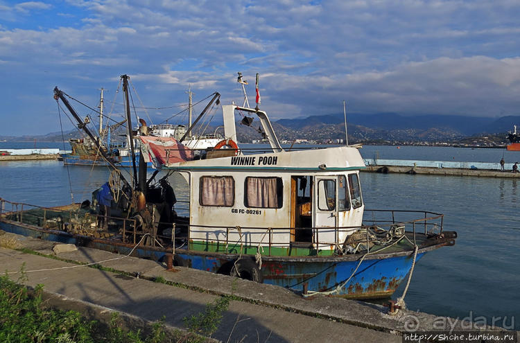 Предзимнее настроение Батумского порта