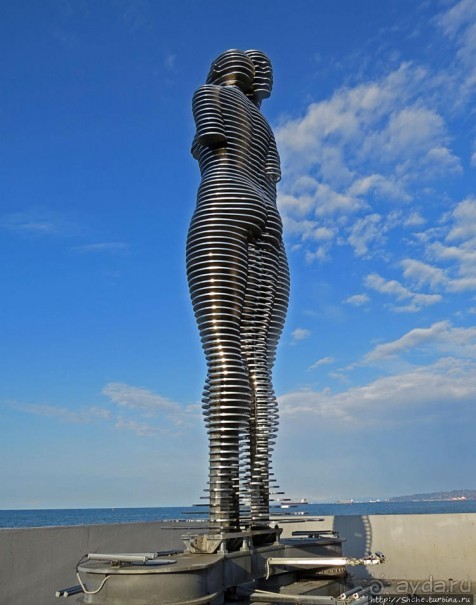 Предзимнее настроение Батумского порта