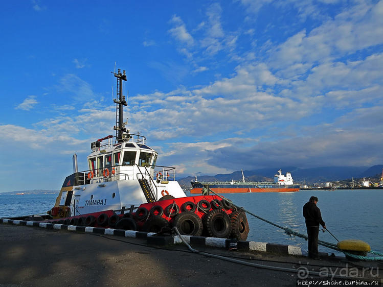 Предзимнее настроение Батумского порта