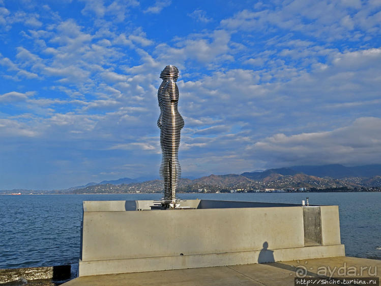 Предзимнее настроение Батумского порта