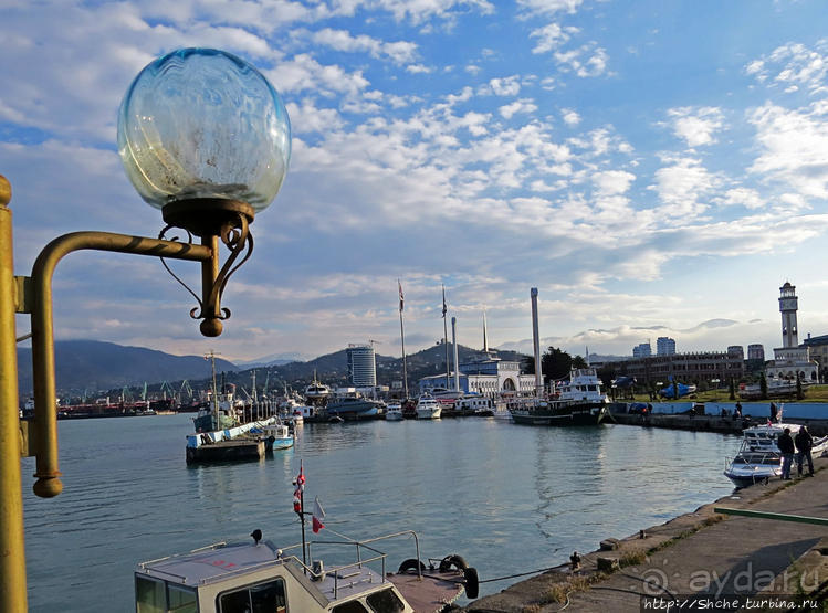 Предзимнее настроение Батумского порта