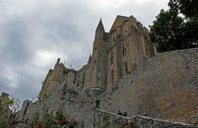 Аббатство св. Михаила — художественный и инженерный шедевр