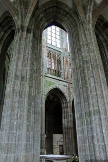 Аббатство св. Михаила — художественный и инженерный шедевр