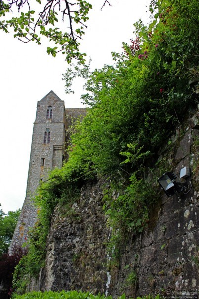 Аббатство св. Михаила — художественный и инженерный шедевр