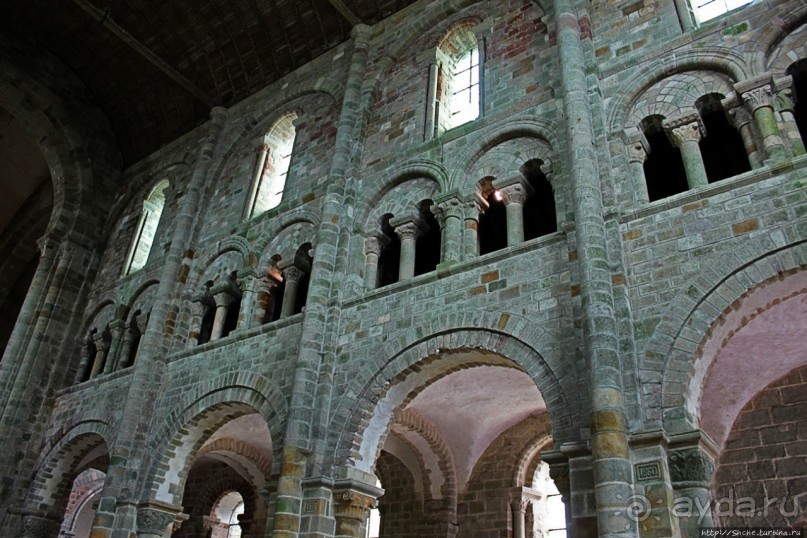 Альбом отзыва "Аббатство св. Михаила — художественный и инженерный шедевр"